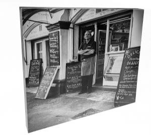 12"x12" Artbox with Full Photo design